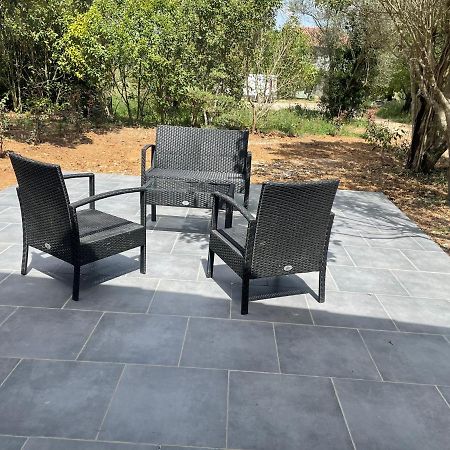 Appartement Avec Jardin Privatif Cuers Esterno foto
