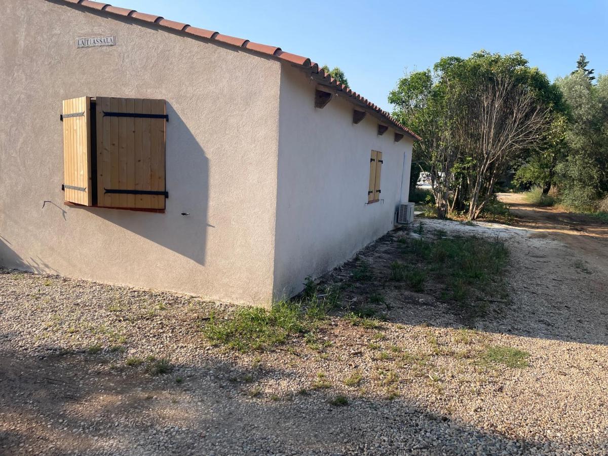 Appartement Avec Jardin Privatif Cuers Esterno foto